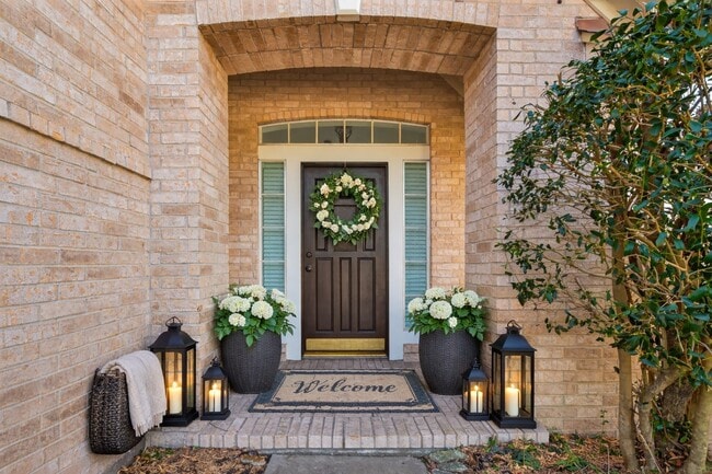 Photo - 15619 Winding Valley Dr