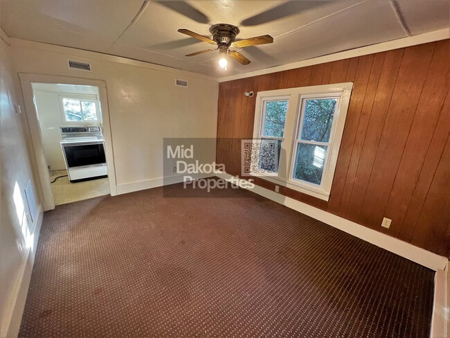 Photo - 608 S Wisconsin- 1 Bedroom House