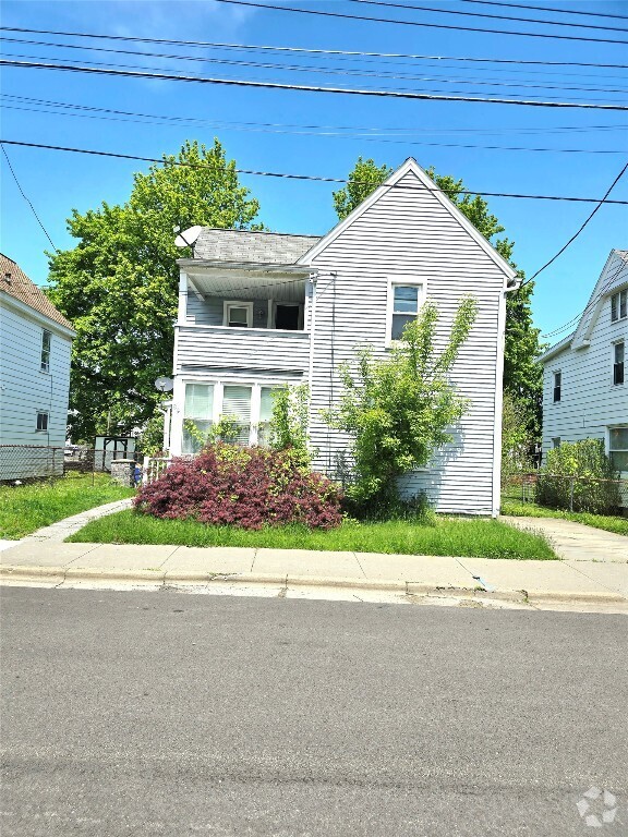 Building Photo - 89 Pratt Ave Unit 2 Rental