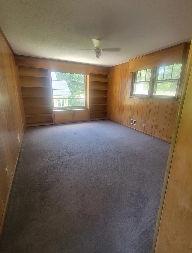 Den/office/bedroom