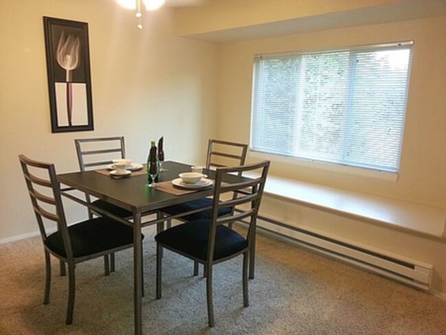 Spacious Dining Room