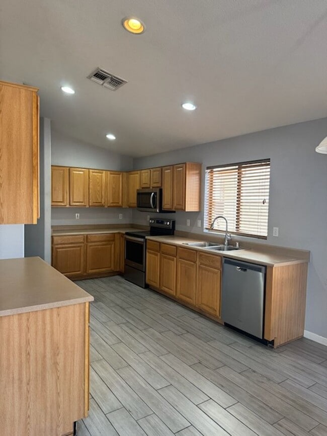 Photo - Chandler 4 bed 2 bath