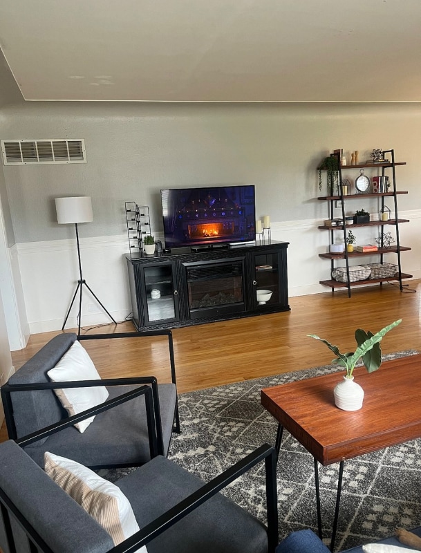 Photo - 3640 Jasmine St