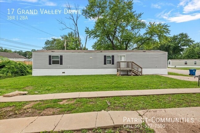 Photo - 17 Grand Valley Dr