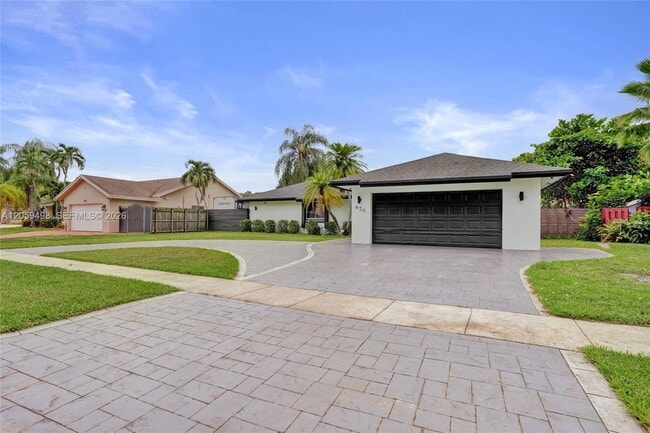 Photo - 620 SW 100th Ave