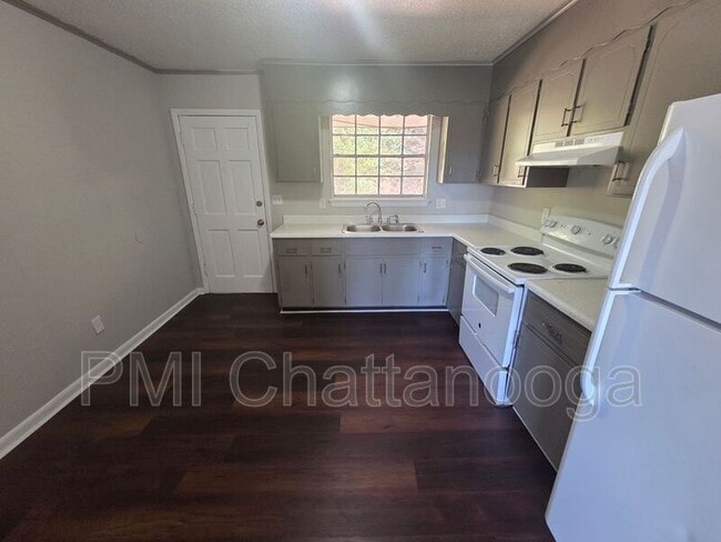 Photo - 583 Bandy Ln