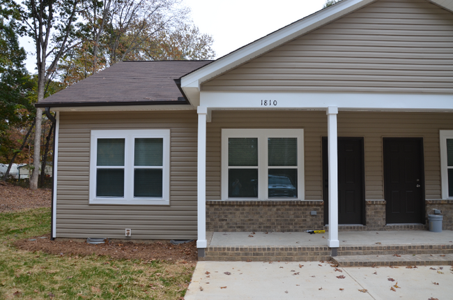 Photo - 1810 29th St NE Townhome