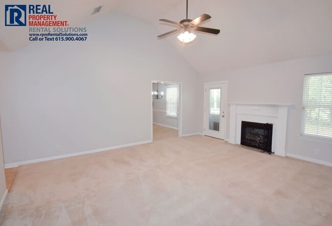 2917 Waywood Dr
