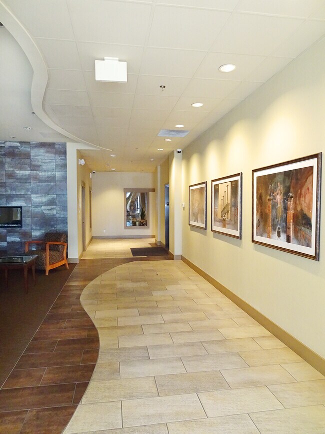 Photo - 5650 24th Ave NW Unidad 313