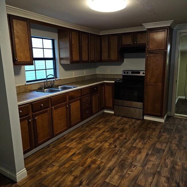 Photo - 3221 Choctaw Rd