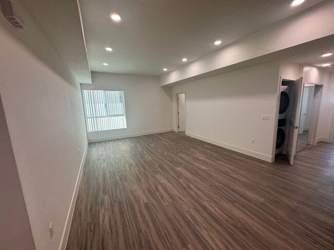 Photo - 4000 Mont Clair Apartments