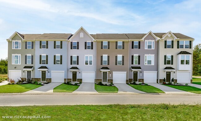 Photo - 119 Plaza Dr
