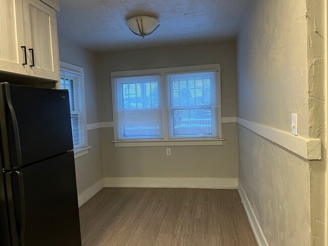 Photo - 1218 10th St