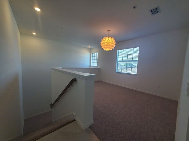 Photo - 20660 HAZELNUT Ct