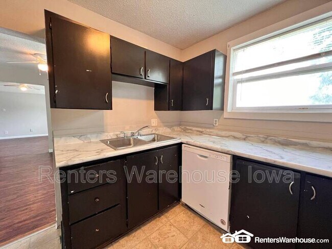 Photo - 1604 16th St Unidad 3