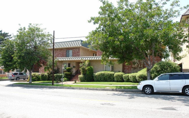 1157 Alameda Ave