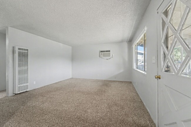 Photo - 3 bedroom 1 bath house in Yuba City