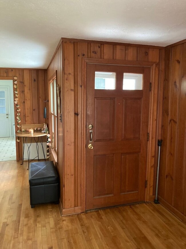 Photo - 3 bedroom, 1 bath House: Available August ...