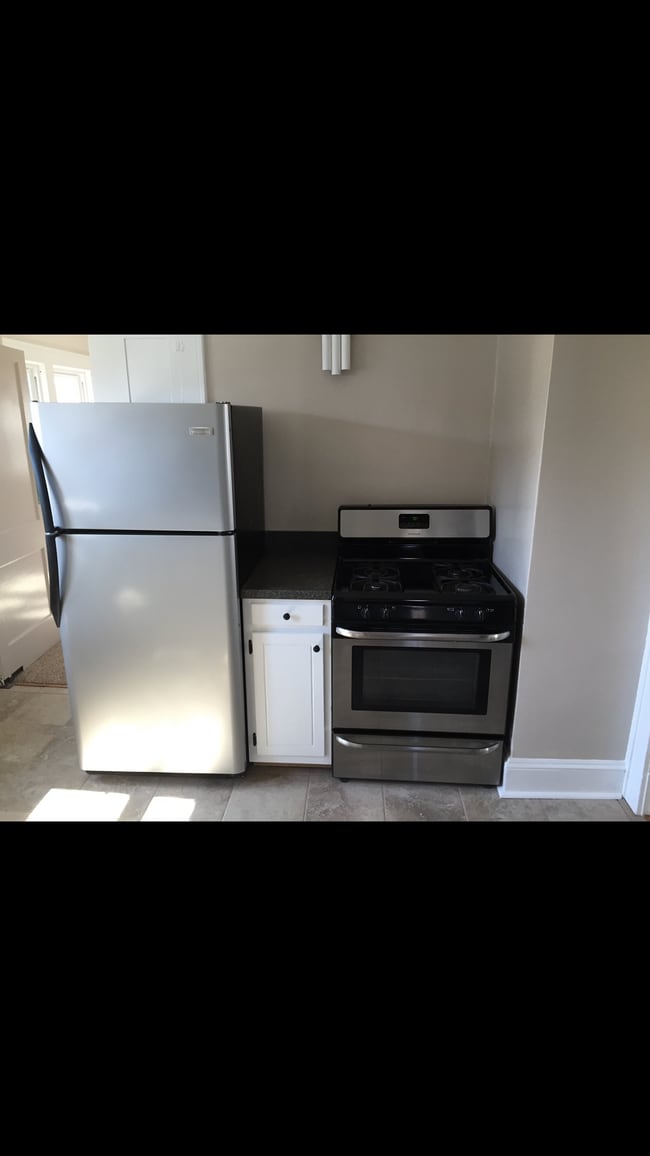 Photo - 1802 Court St Unit 1802 upstairs