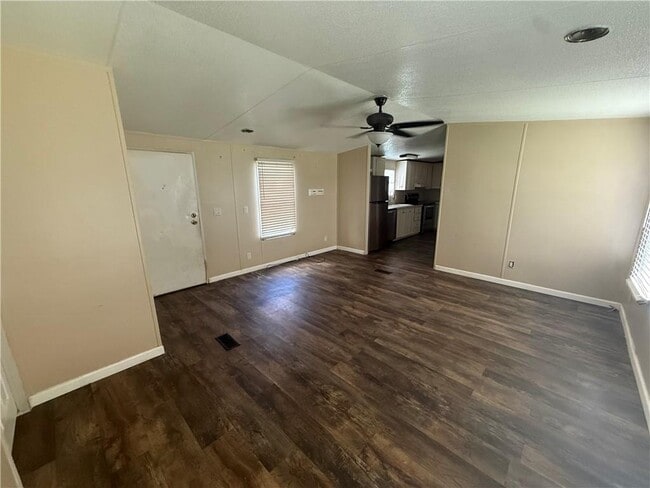 Photo - 186 N Wren Ln