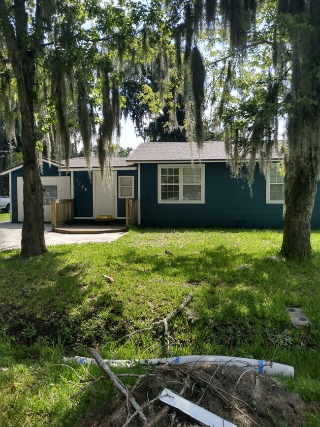 Photo - 1249 Woodruff Ave