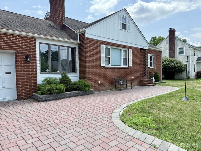 19 South Dr
