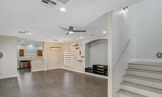 Photo - DO NOT MISS THIS CHARMING HOME! GORGEOUS 3 BEDROOM, 2 1/2 BATH!!