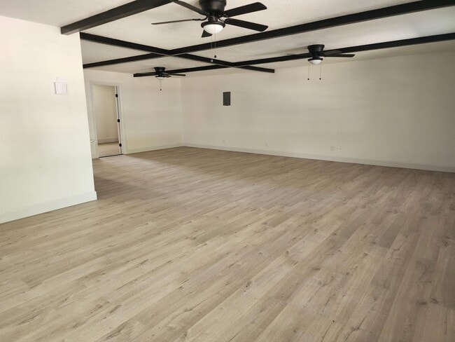 Photo - 3014 N Garden Ave