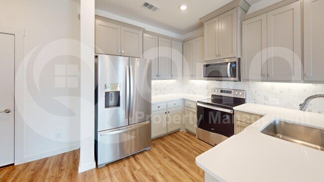 Photo - 3404 Zellwood Ln