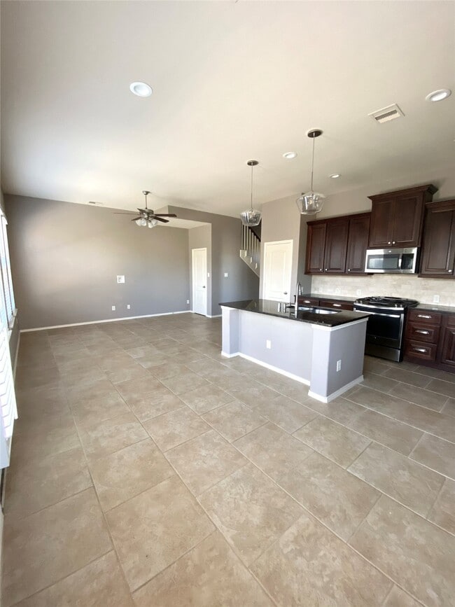 Building Photo - 16938 Makanda Dr Rental