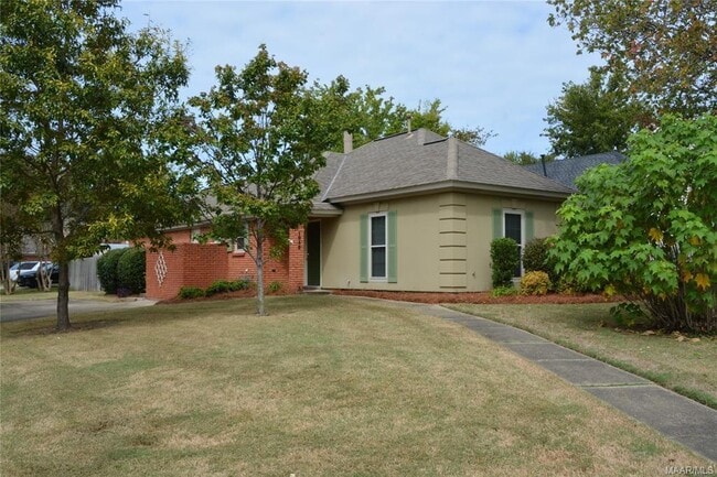 Photo - 1952 Woodrun Dr