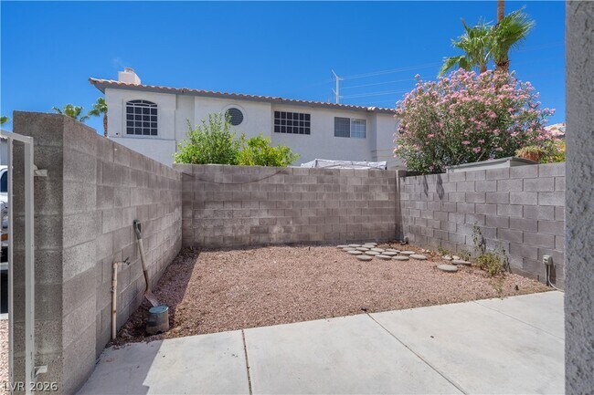 Photo - 8216 Diamond Star Ct