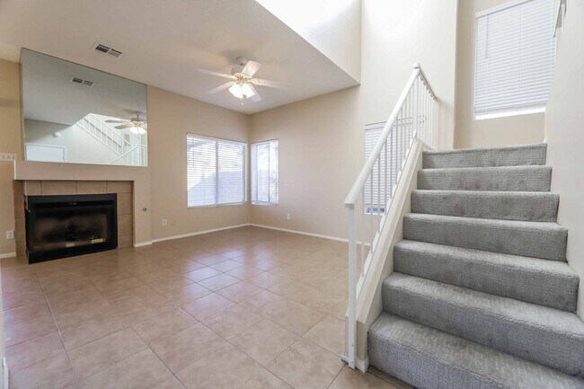 Photo - BEAUTIFUL TWO BEDROOM TOWNHOUSE