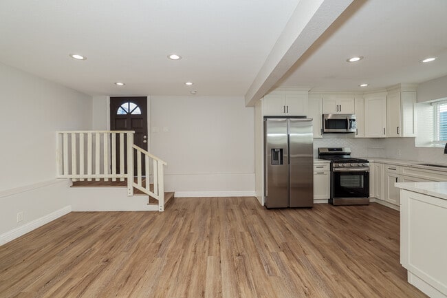 Photo - 1333 87th Ave