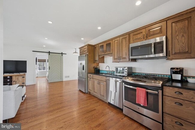 Photo - 1125 Ginkgo Ln