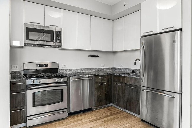 Photo - 230 Ashland Pl Unit 25D