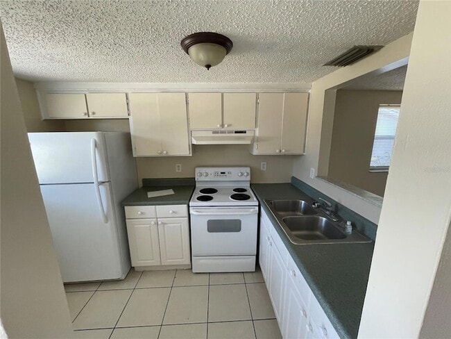 Photo - 4128-4126 Shoreline Dr