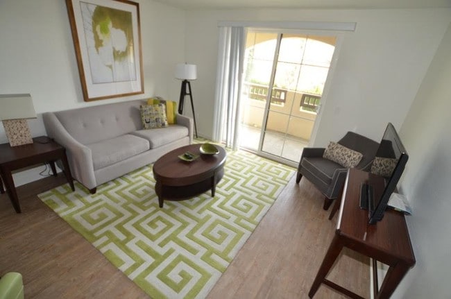 La Buena Ventura Apartments