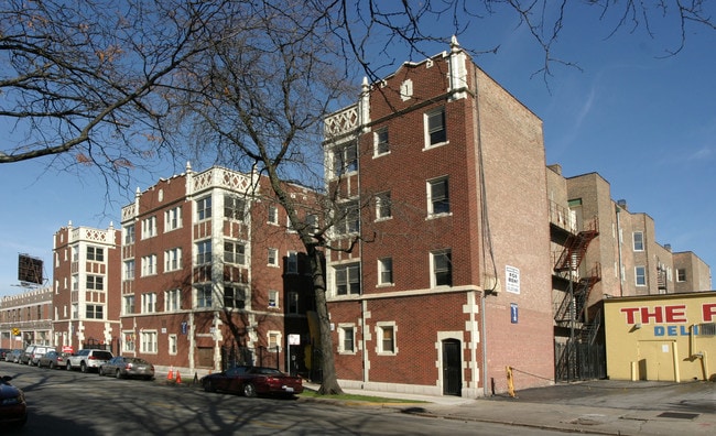 Building Photo - 7236 S Yates Blvd