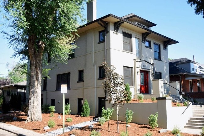 Photo - 800 S Ogden St House