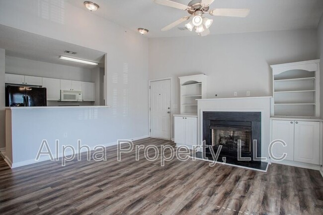 Photo - 531 McKenna Cir