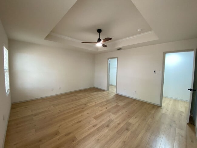 Photo - 1 STORY 3 BEDROOM WITH AN OFFICE AND 2 BATHROOM.