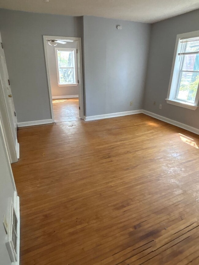 Photo - 2212 6th St NE Unit 2212 6th Street NE: -2