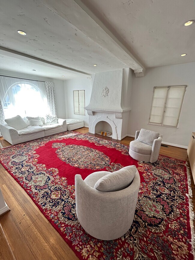 Photo - 8673 W Olympic Blvd Unit 8673