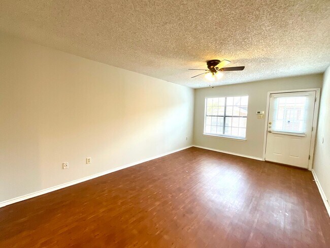 Photo - **MOVE IN SPECIAL!!** Spacious 2 Bedroom / 2 Bath Unit! Unit 303