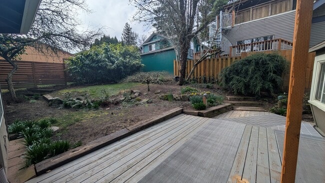 Photo - 3440 SW Falcon St Unit A