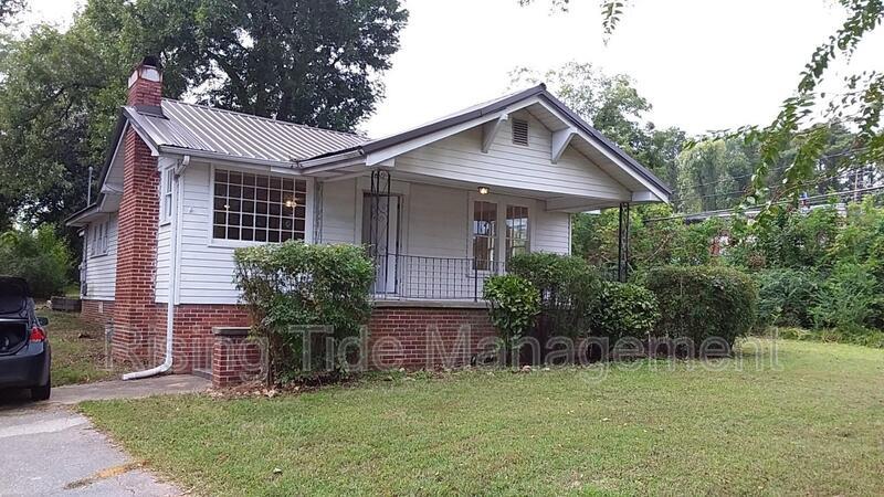 Photo - 2924 Ruffner Rd