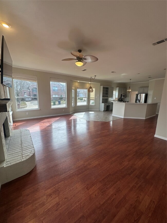 Photo - 4742 Parkhaven Dr