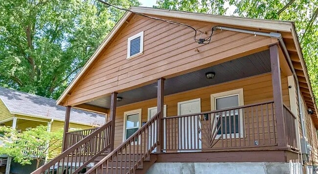 Photo - 1025 Rosedale Ave Unit A