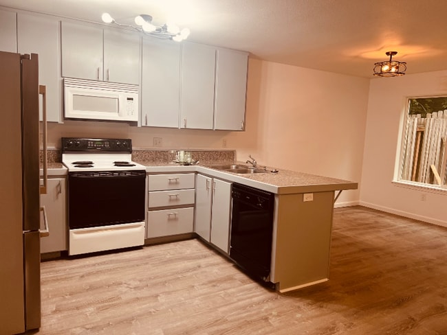 Photo - 2115/2125 Duplex Unit 2125